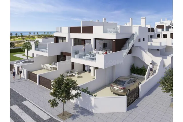 SE VENDE LUJOSO PARTAMENTO MUY CERCA DE LA PLAYA EN TORRE DE LA HORADADA — 4