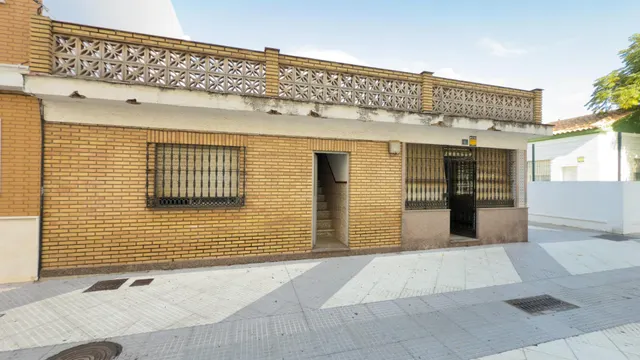 CASA ADOSADA PARA REFORMAR EN PUNTA UMBRÍA (HUELVA) — 29
