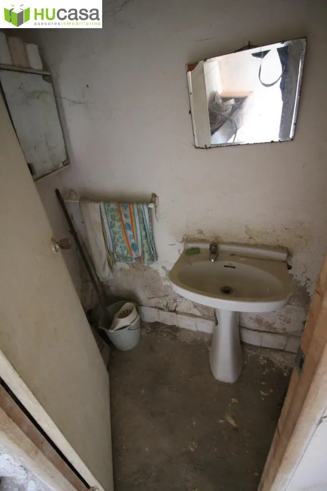 ¡¡OPORTUNIDAD!! ¡¡MENASALBAS - 2 CASAS EN PATIO COMPARTIDO, INFINITAS POSIBILIDADES 50.000€!! — 35