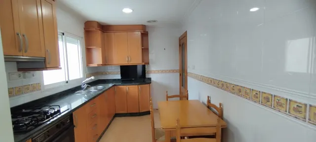 PISO SEMINUEVO EN ZONA TOSCAR CON GARAJE — 9