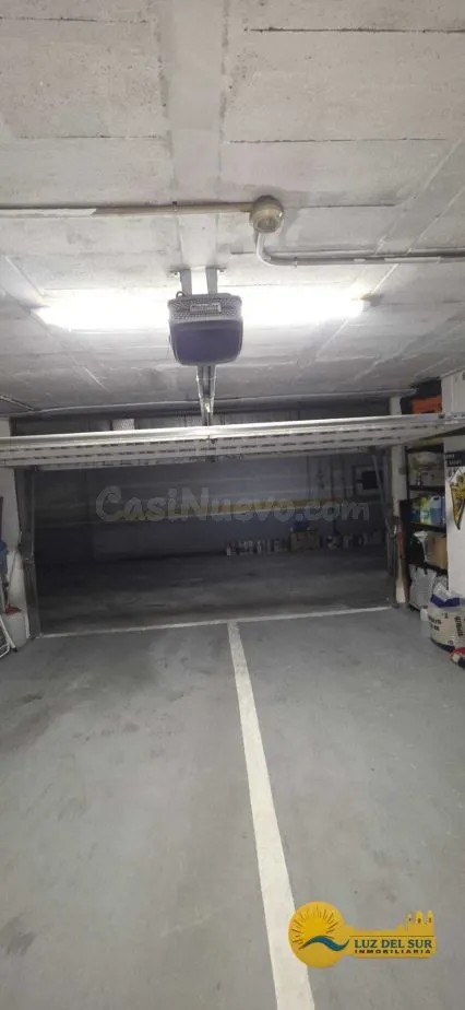 DOBLE PLAZA GARAJE CERRADO EN ZONA CORTE INGLES - foto 3