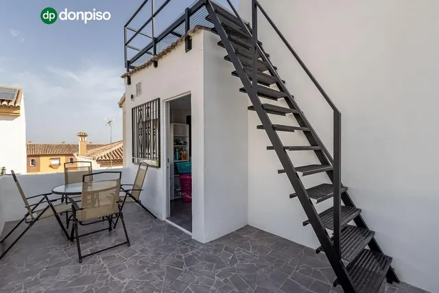 Casa en venta en Monachil (Granada) – Amplia, luminosa y con gran potencial — 25