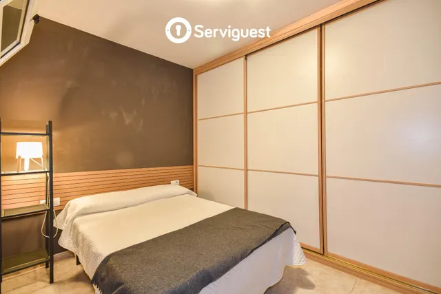 Piso 2 habitaciones 85m² en alquiler - El Poblenou — 23