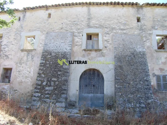 Fantástica finca para restaurar con vistas increíbles — 17