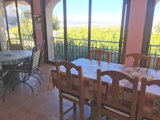 CHALET CON PISCINA Y PARCELA DE 1560 M2 A 10 KM PLAYAS — 5