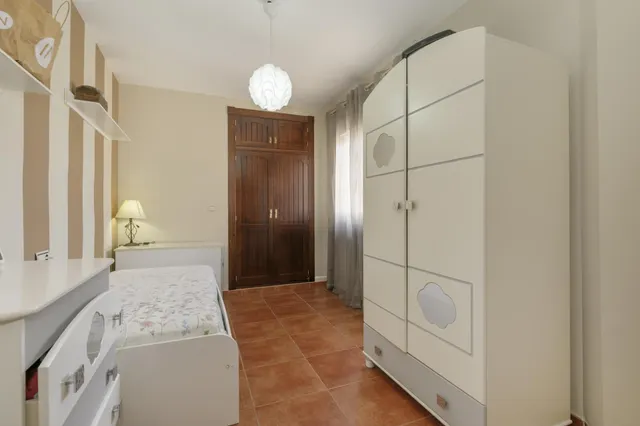 Espectacular casa con piscina a 15 minutos de la playa — 23