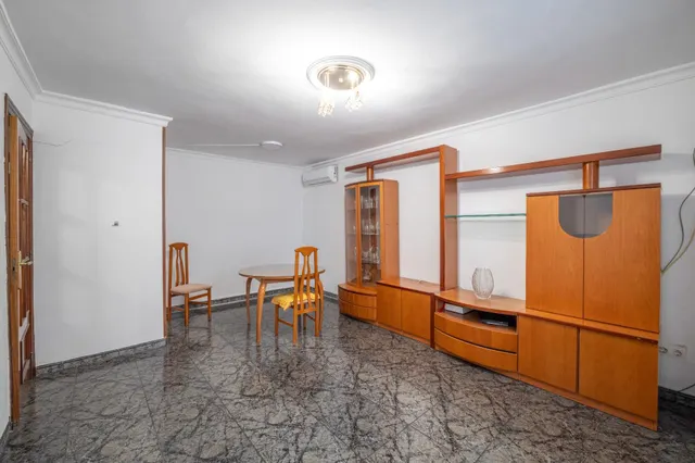 CASA HACIENDO ESQUINA EN ATARFE — 13