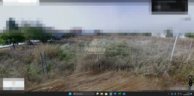 LA GOLONDRINA - Parcela de 3.200m con pozo y luz de Endesa e - foto 4