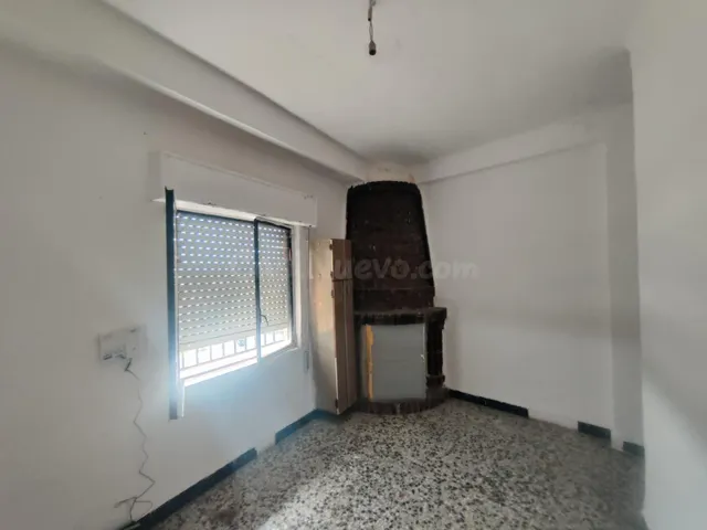 Piso muy Economico en Venta para reformar en calle Santa Ter - foto 2