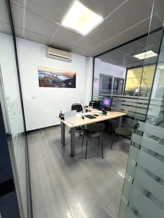 Se alquila en EXCLUSIVA nave rent a car en funcionamiento con taller, lavadero automático y plazas de garaje — Junto al Aeropuerto de Málaga — 13