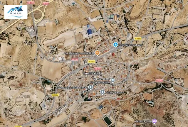 Venta de Casa Adosada en Fuentealbilla (Albacete) — 3