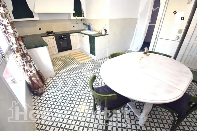 SEMINUEVO, AMPLIO Y CON TERRAZA — 10
