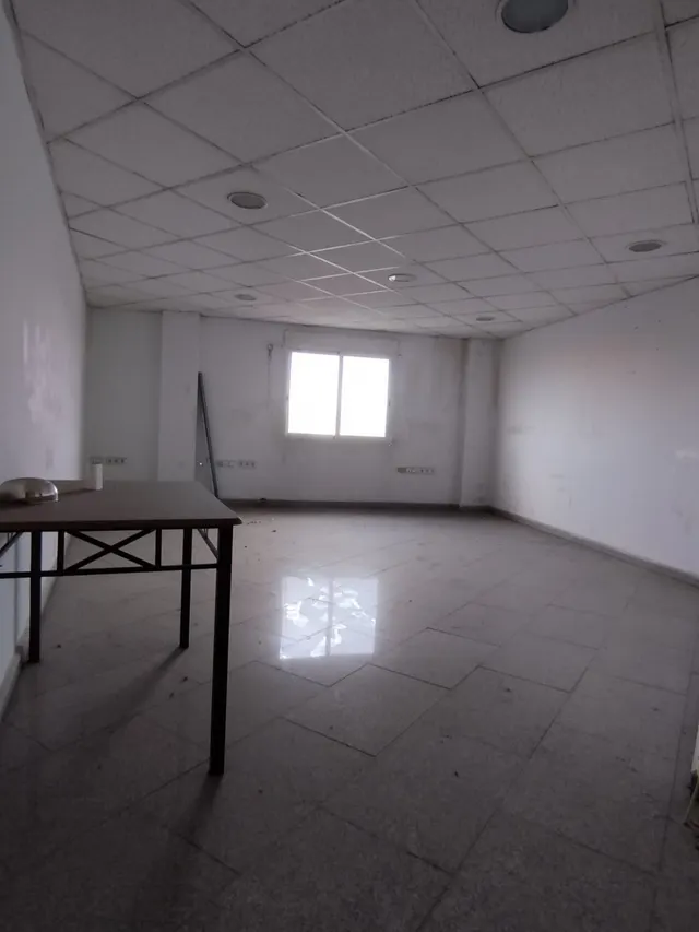 ENTRESUELO PARA OFICINAS JUNTO CENTRO COMERCIAL VEGA PLAZA — 19