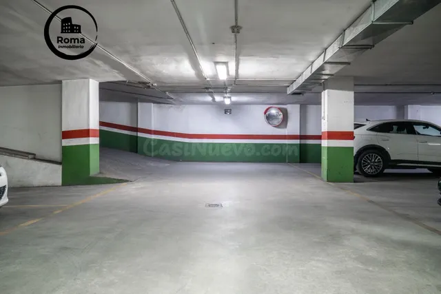 Se vende plaza de garaje en Parque Lagos cerca de Carrefour — 13