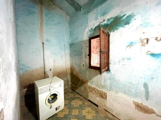 Casa con amplios espacios en la mejor zona de Las Torres de  - foto 3