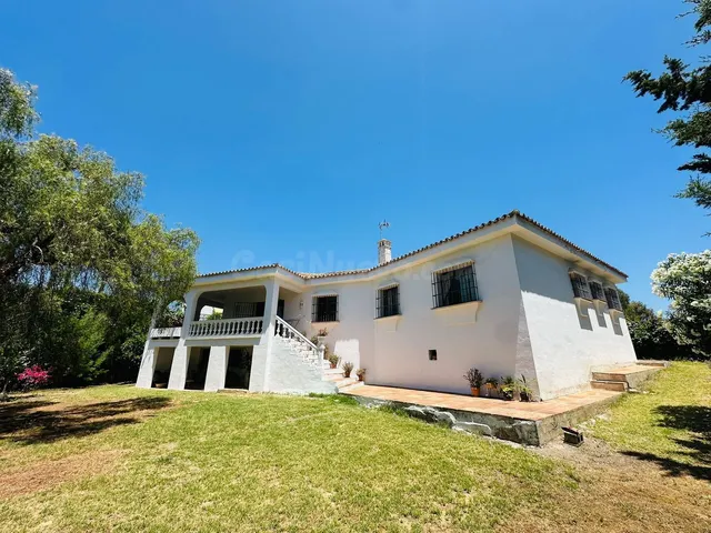 Chalet 3 habitaciones 338m² en venta - Costa Del Sol - foto 3