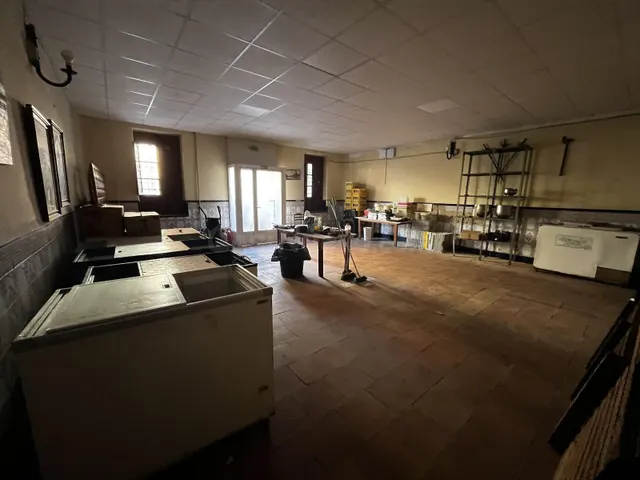 LOCAL COMERCIAL EN EL CENTRO DE SAN VICENTE. SIN COMISIÓN DE - foto 3