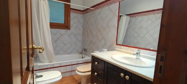 Apartamento con entrada independiente — 8
