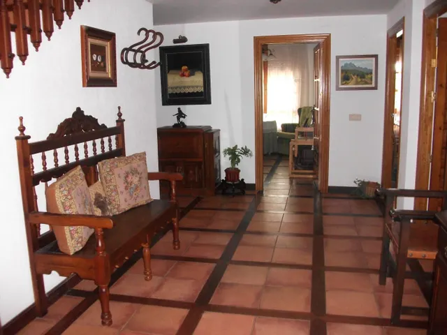 ¡¡¡ESPECTACULAR PARCELA DE 2264M, CON PISCINA, PISTA DE TENIS EN URB. AGUA SOL. — 37