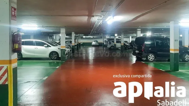 PLAZA DE PARKING EN ZONA COVADONGA - SABADELL — 5
