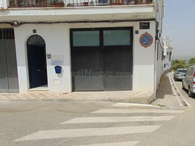 Almacén 800m² en venta - Costa del Sol - foto 2