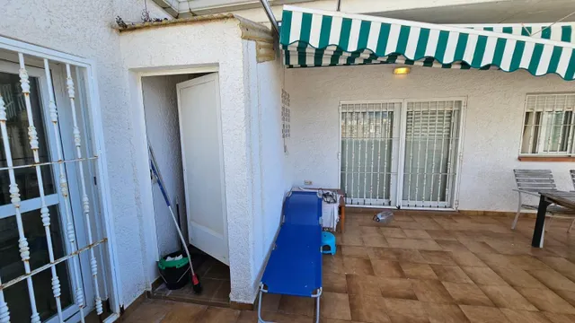 Apartamento de tres dormitorios en Montbenidorm — 7