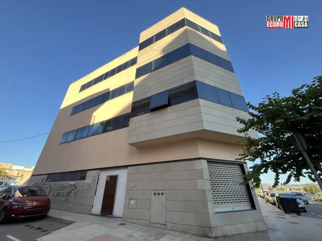 EDIFICIO DE OFICINAS EN VENTA O ALQUILER,  EN MONFORTE DEL CID — 2