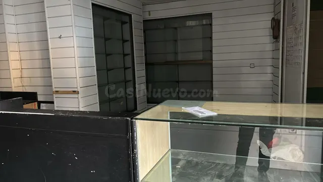 LOCAL EN VENTA MACARENA - foto 3