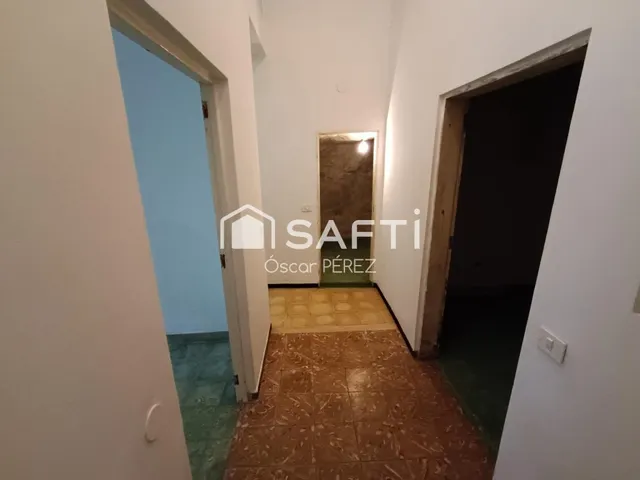 Casa terrera de 4 niveles con gran potencial — 44