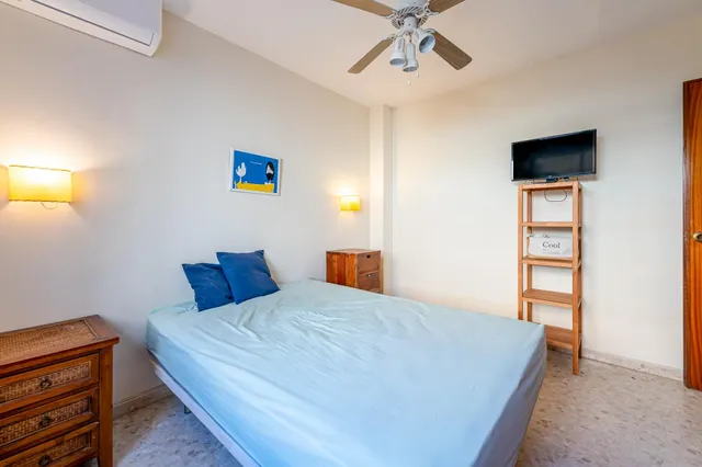Piso con gran terraza de 29 m2 en segunda línea de playa – Fuengirola — 20