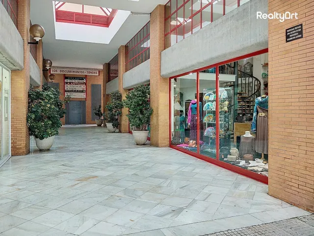 Magnífico Local Comercial en Mairena del Aljarafe - Oportuni - foto 5