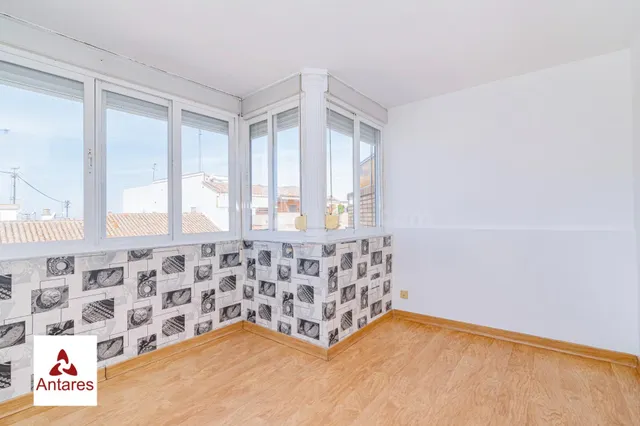 Atico muy amplio con gran terraza en Arabial — 29
