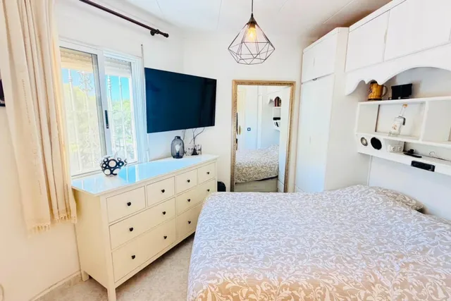 Apartamento llave en mano con amplio solárium privado y reformas recientes en San Miguel de Salinas — 11