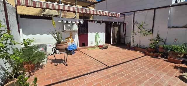 CASA EN VENTA CÓRDOBA — 23