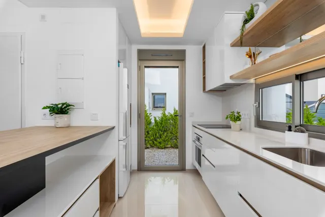 Villa 3 habitaciones 194m² en venta - Playa del Espejo — 48