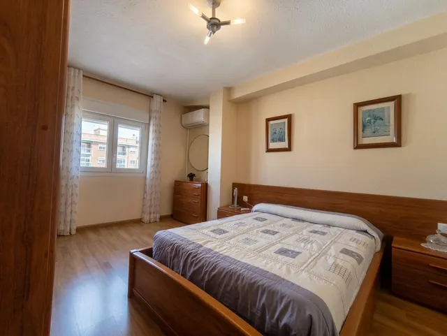 Piso en El Zapillo — 25