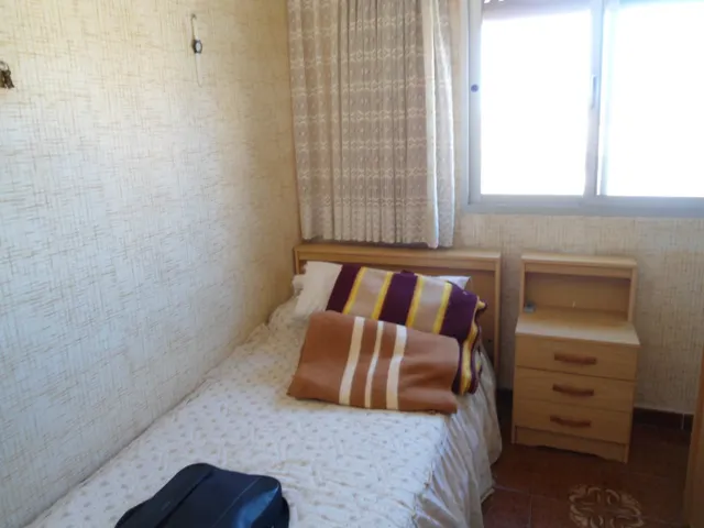MAGÑIFICO CHALET EN BENAFER, EN EL CENTRO DEL PUEBLO. — 7