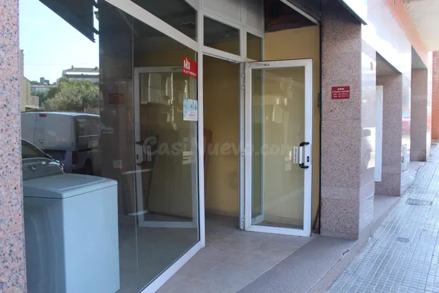 LOCAL EN VENTA EN MANRESA ZONA CALLE VILADORDIS