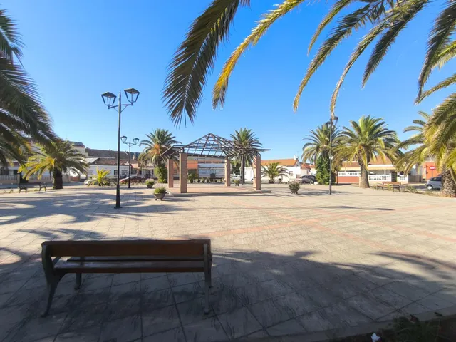 Exclusiva Casa Independiente en el Casco Antiguo de Corrales — 32