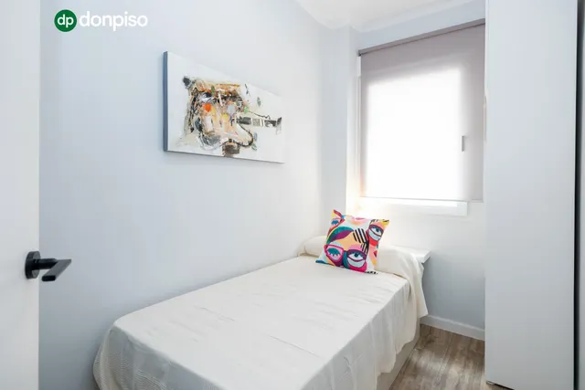 Piso reformado en zona Zaidin — 16