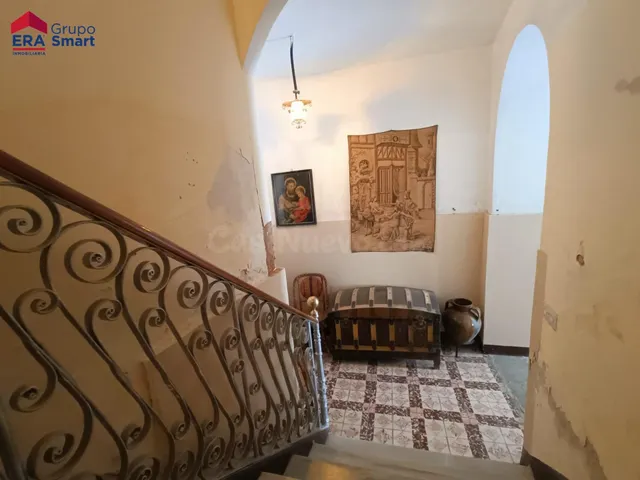 🍇 Vive el Encanto de Valdepeñas: una Casa con Alma y mucho P - foto 5