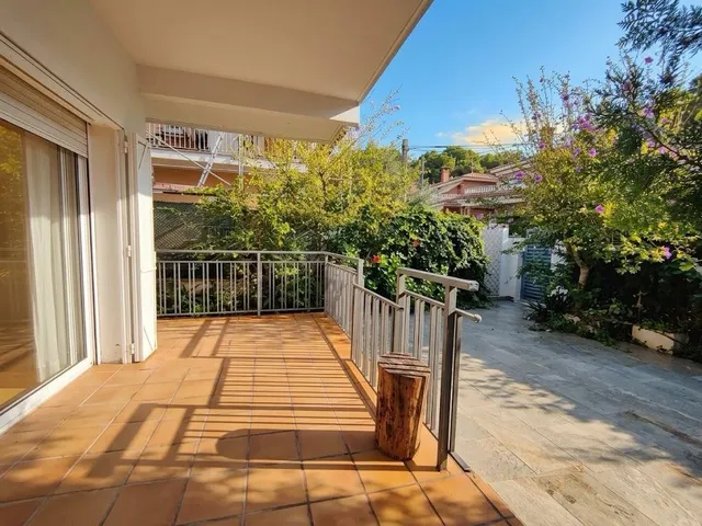 MAGNIFICA PLANTA BAJA EN SEGUR DE CALAFELL — 21