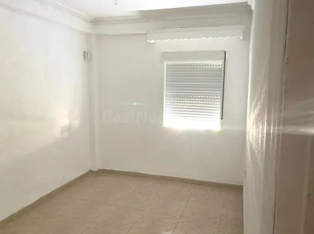 Piso en Jerez de la Frontera. Activo Inmobiliario Sin Posesión / No se Puede Visitar / Ni Financiar. — 4