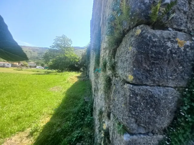 Se vende casa para reformar en Matienzo, Ruesga - foto 5