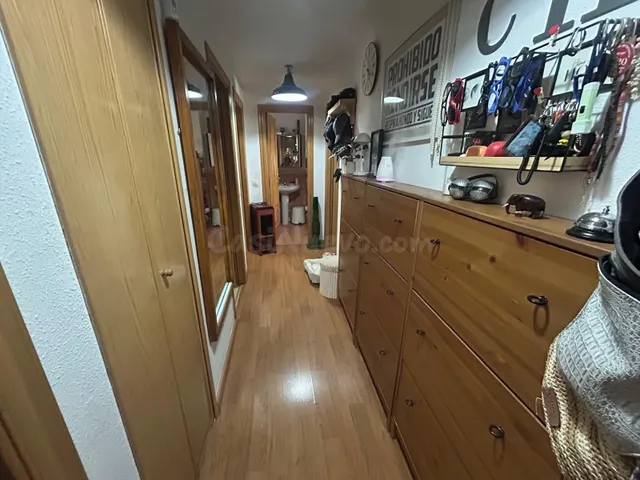 Piso en venta en Torres de la Alameda - foto 3