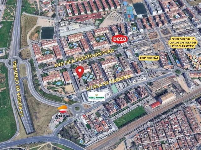 ¡Vivienda VPO de 4 dormitorios y 2 baños con piscina, terraza y garaje, en Noreña! — 50