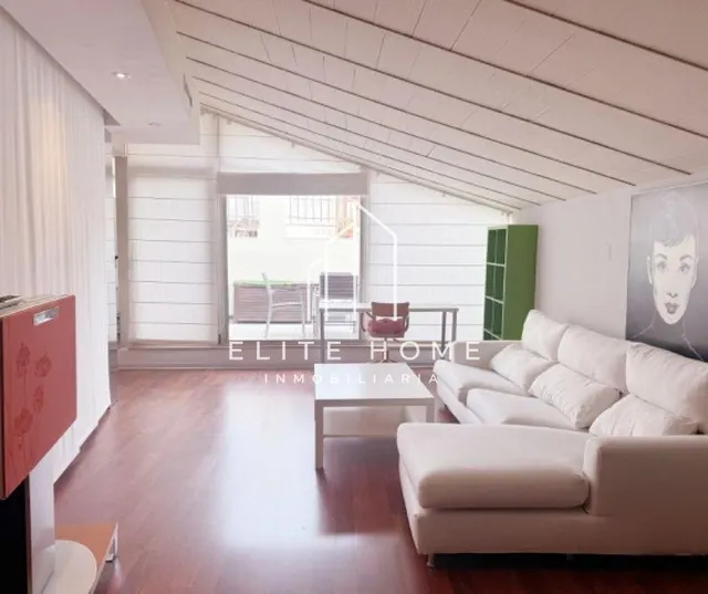 ÁTICO CON CARACTER Y TERRAZA PRIVADA EN PLENO CENTRO DE CASTELLÓN — 6