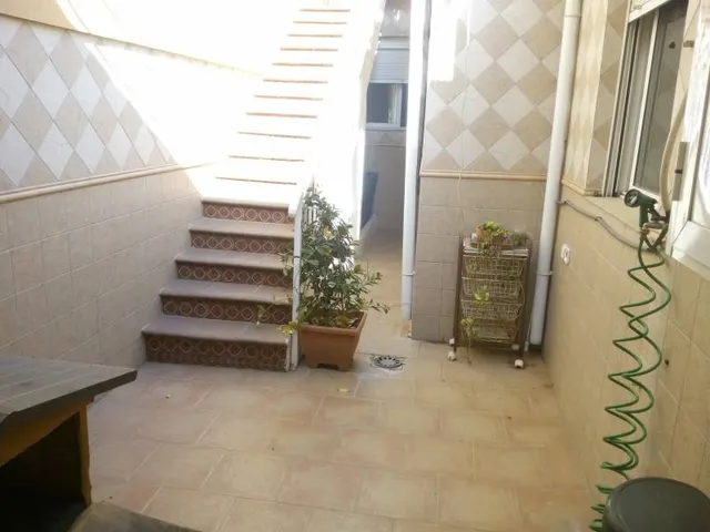 21 Inmobiliarias Vende casa en Xirivella zona Avenida Cami Nou — 13