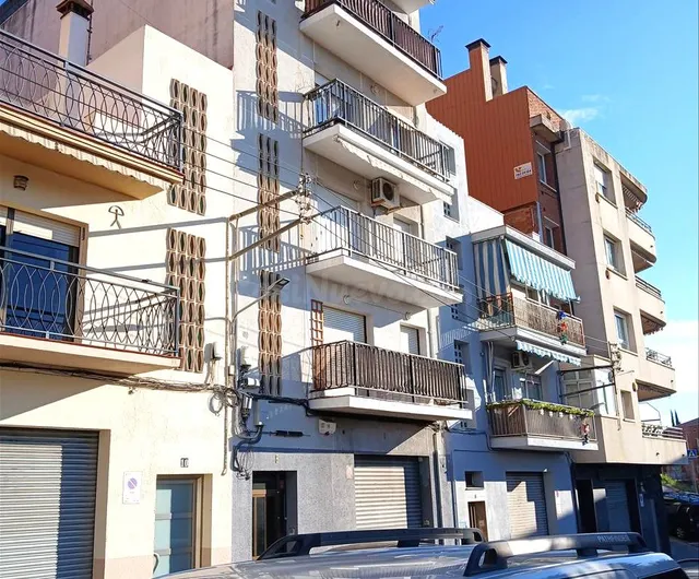 Apartamento 4 habitaciones 108m² en venta - Cirera - foto 2