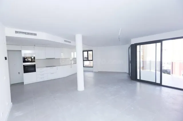 Dúplex 4 habitaciones 164m² en venta - Centro - foto 4